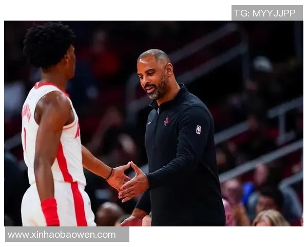 休斯顿火箭乌杜卡战术演练显威,无限换防锁死对手,轮换阵容火力全开